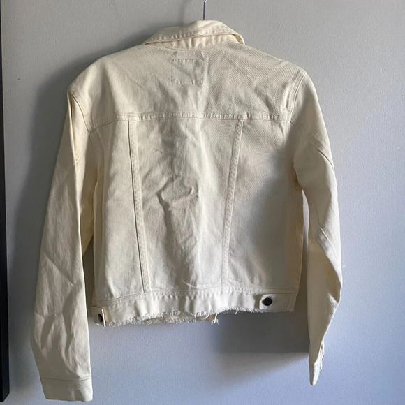 NWT BUFFALO David  Bitton Cream Cotton Nicci Distressed Ripped Denim Jacket XS - Picture 8 of 14